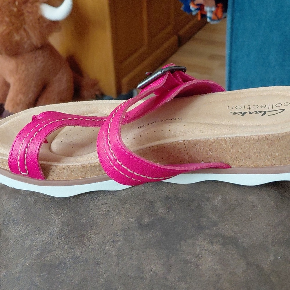 Clarks Collection Pink Sandles  Size 7 - Picture 6 of 7